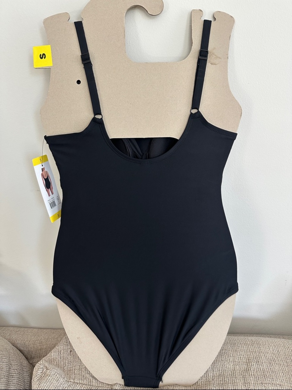 NWT DKNY Black Twisted One-Piece Swimsuit with Ruched Waist Size Small - Picture 2 of 7